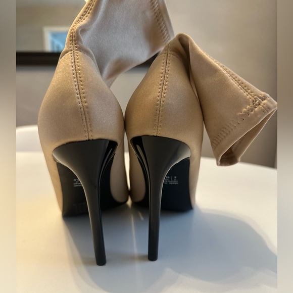 Brand New call it spring  Peep-Toe Ankle Boots – Size 8 us - Picture 6 of 6